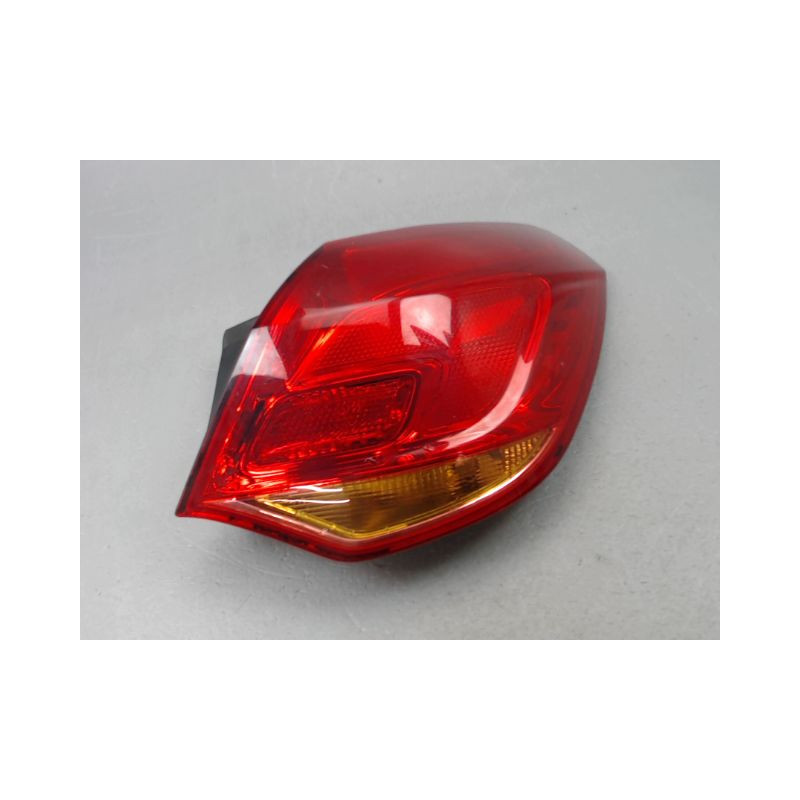 FEU ARRIERE DROIT OPEL ASTRA IV Phase 1 (J) 2010-2012