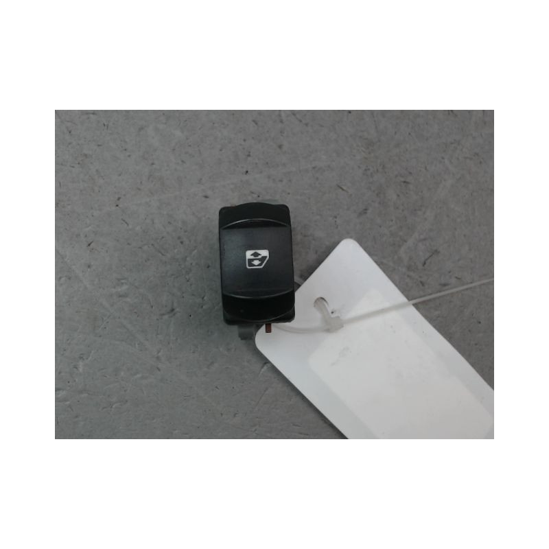 COMMANDE LEVE-GLACE PORTE AVD RENAULT CLIO III Phase 1 2005-2009