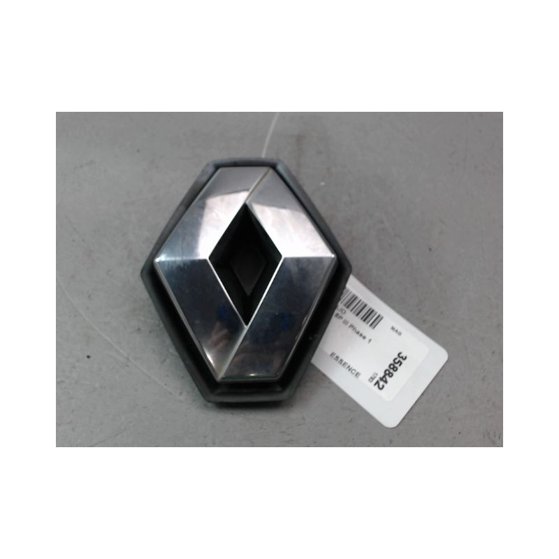 SIGLE CALANDRE RENAULT CLIO III Phase 1 2005-2009