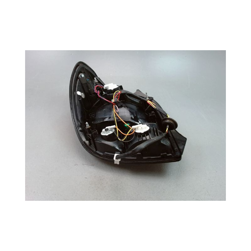 FEU ARRIERE DROIT CITROEN C1 3P