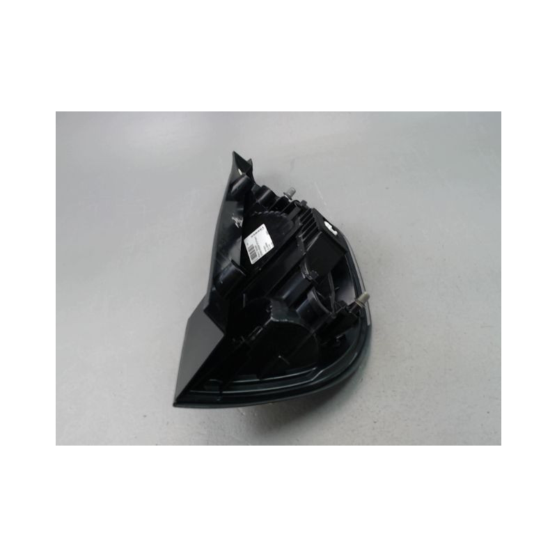 FEU ARRIERE GAUCHE  RENAULT SCENIC MONOSP. III Phase 2 2011-2013