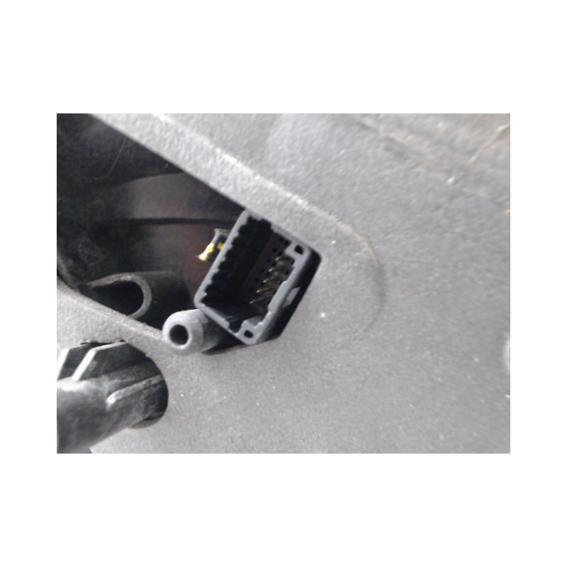 RETROVISEUR EXTERIEUR ELECTRIQUE GAUCHE RENAULT CLIO ESTATE III Phase 2 2009-2012