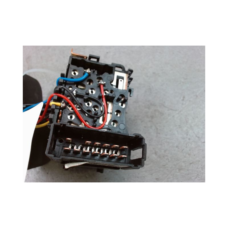 COMMANDE ECLAIRAGE DACIA SANDERO I 2008-2012