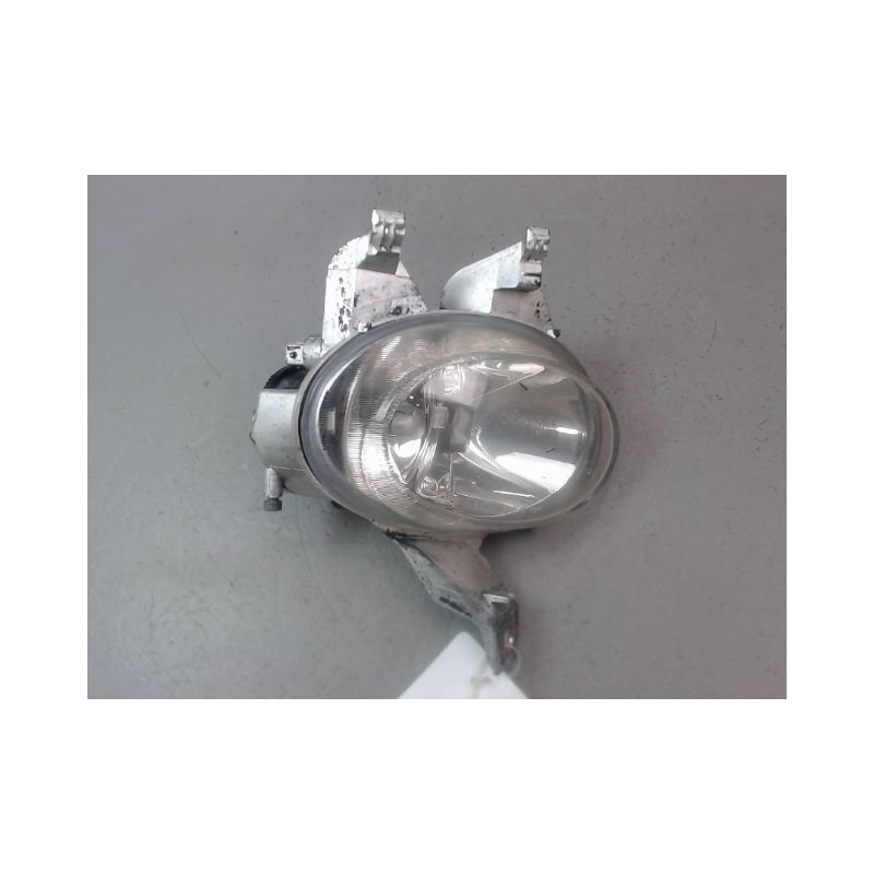 PHARE ANTIBROUILLARD AVANT DROIT PEUGEOT 206 1998-2009