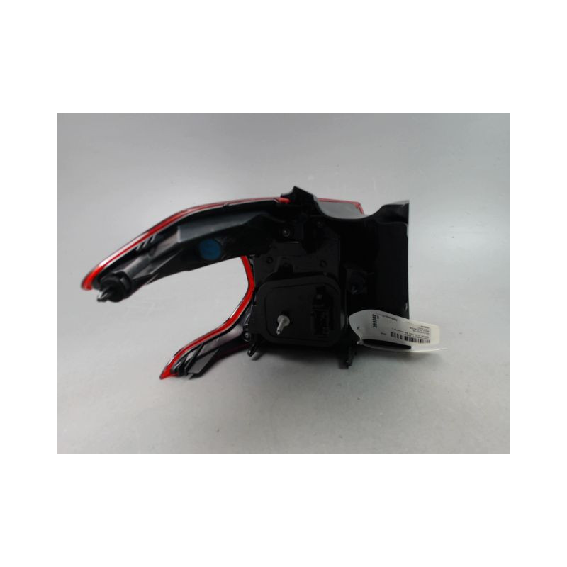 FEU ARRIERE DROIT PEUGEOT 2008 Phase 1 2013-...