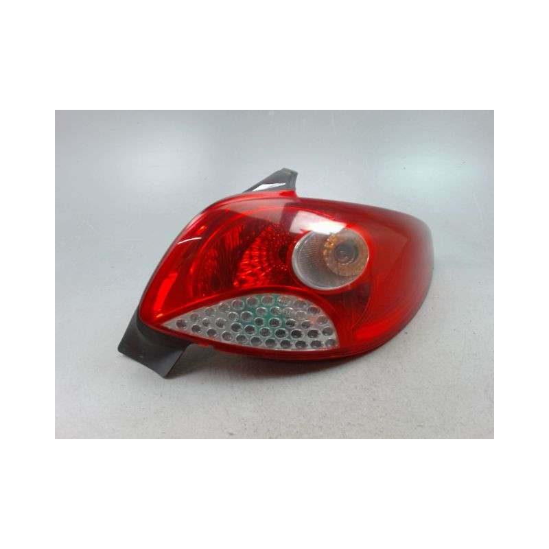 FEU ARRIERE DROIT PEUGEOT 206 + 2009-2013