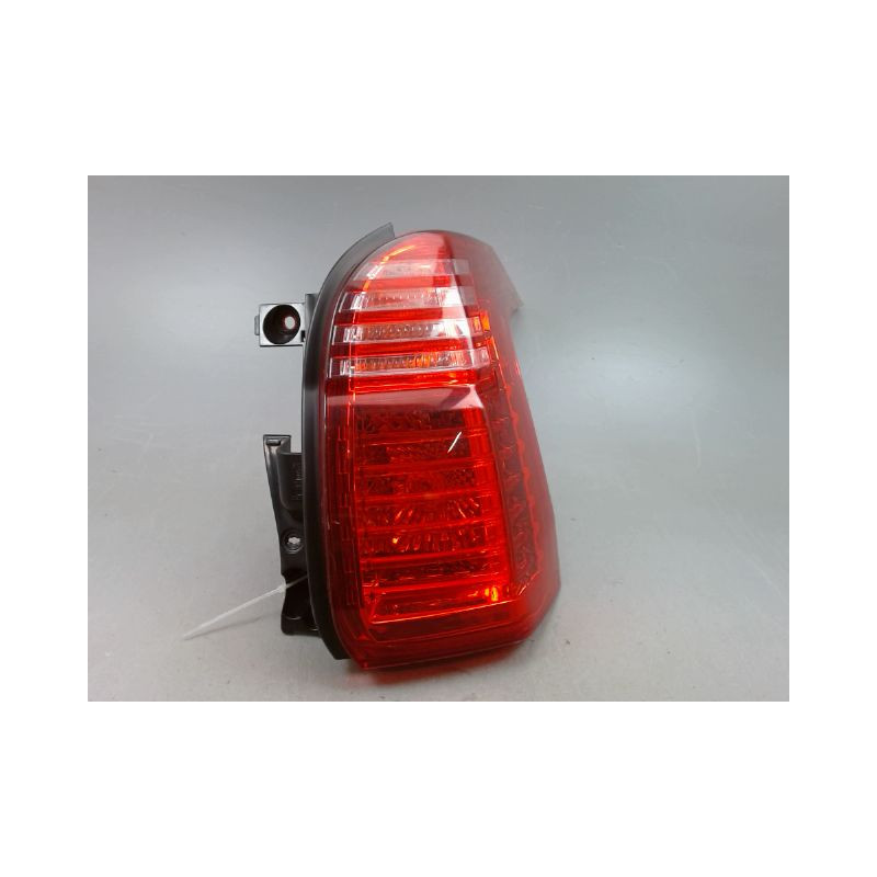 FEU ARRIERE DROIT PEUGEOT 5008 MONOSP. I Phase 1 2009-2013