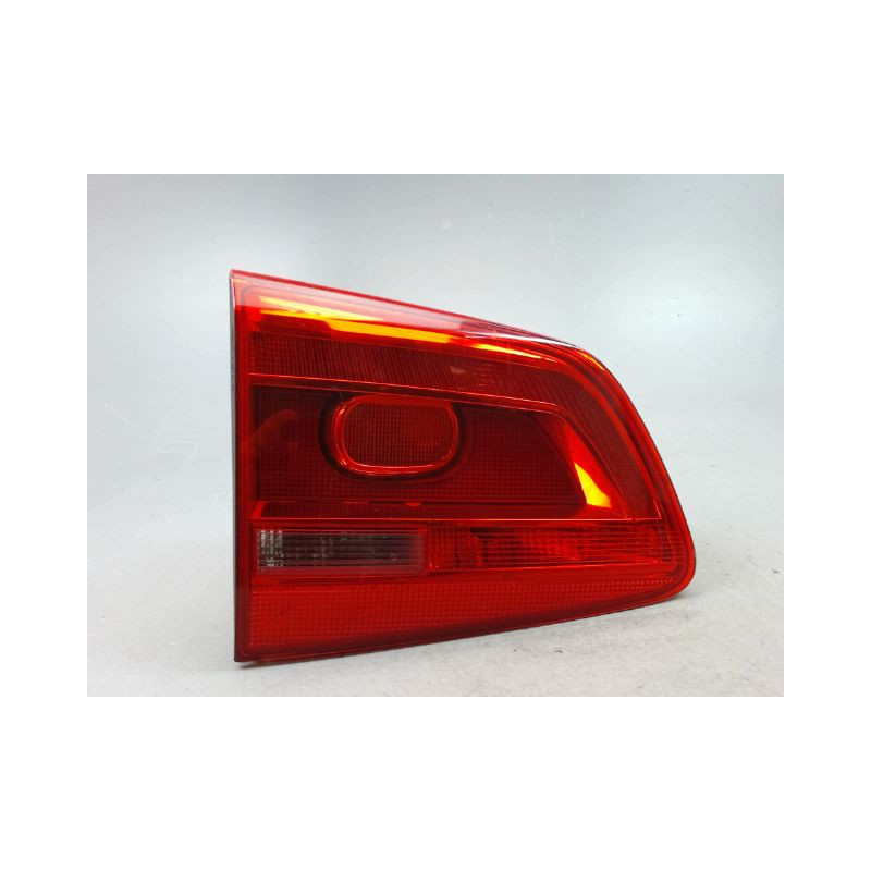 FEU ARRIERE INTERIEUR GAUCHE VOLKSWAGEN TOURAN 09-
