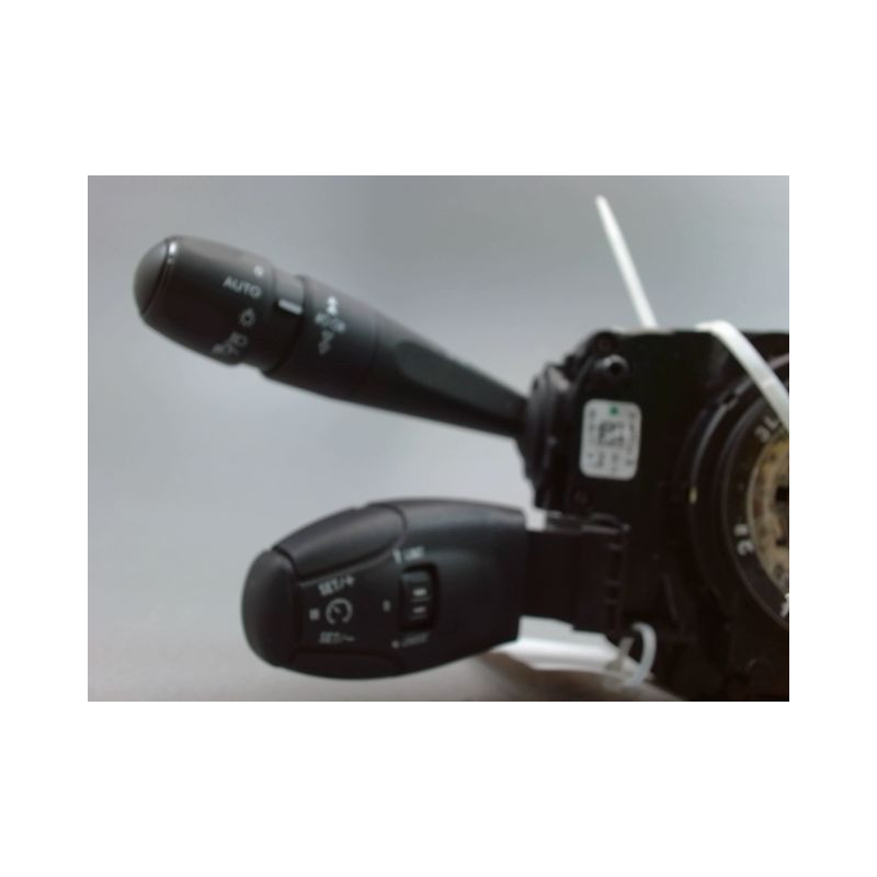BLOC COMMODOS PEUGEOT 208 2012-...