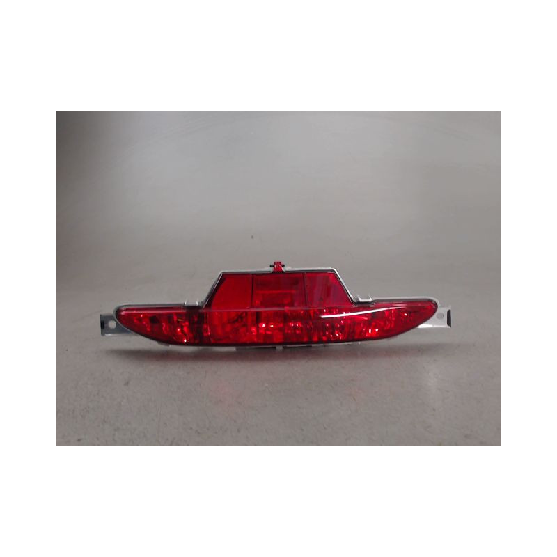 FEU BROUILLARD CENTRAL ARRIERE PEUGEOT 208