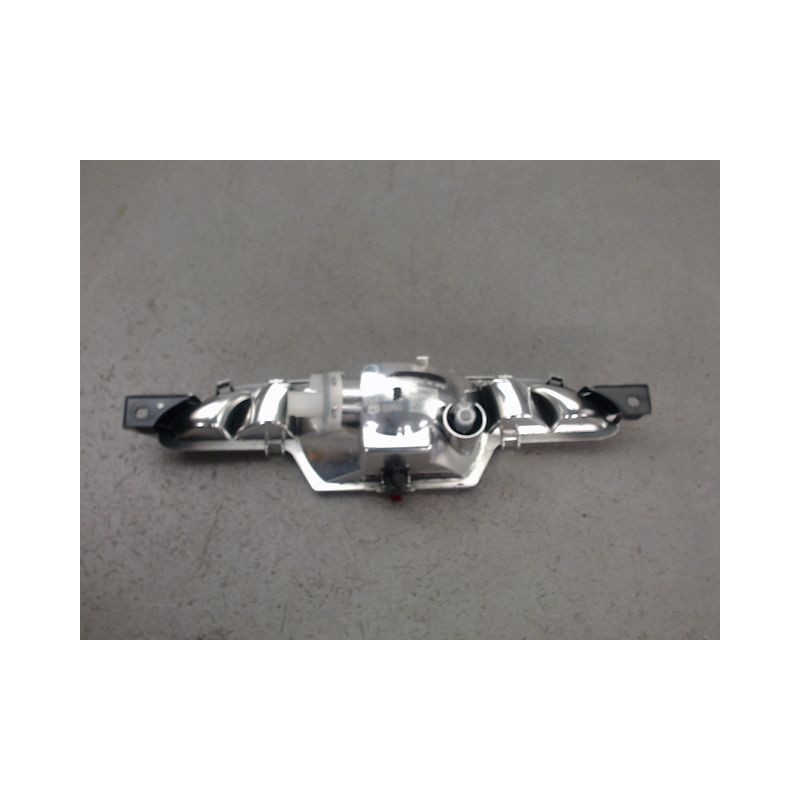 FEU BROUILLARD CENTRAL ARRIERE PEUGEOT 208