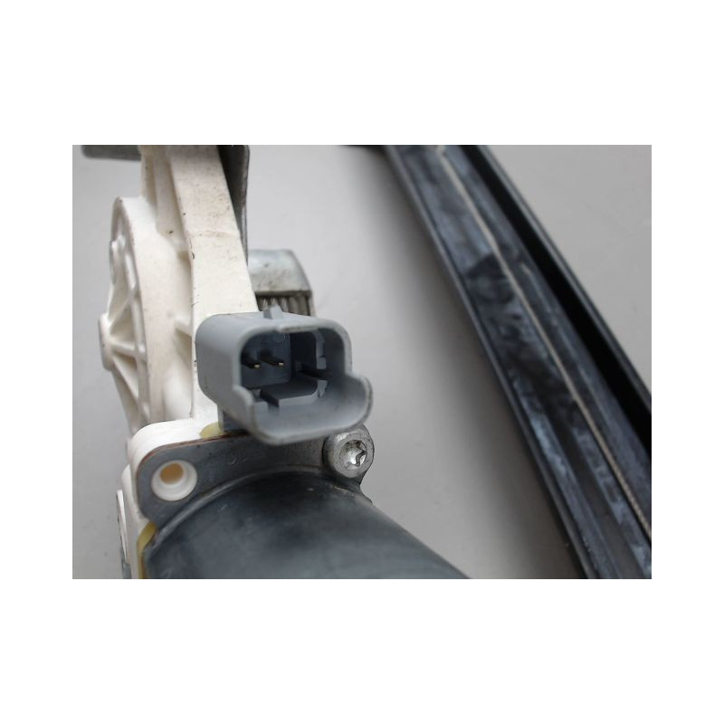MECANISME LEVE-GLACE AVANT DROIT NISSAN MICRA