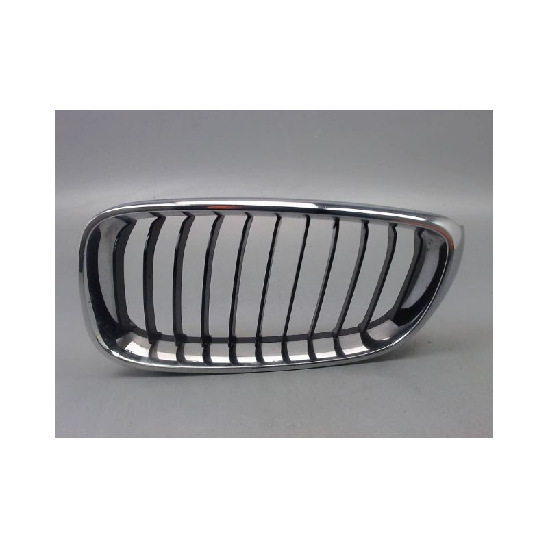 GRILLE CALANDRE GAUCHE BMW SERIE 3 BERL. VI (F30/F80) 2011-...