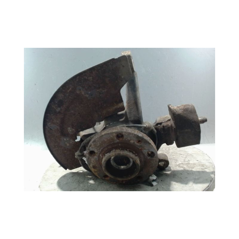 PIVOT AVANT GAUCHE PEUGEOT 607 2004-