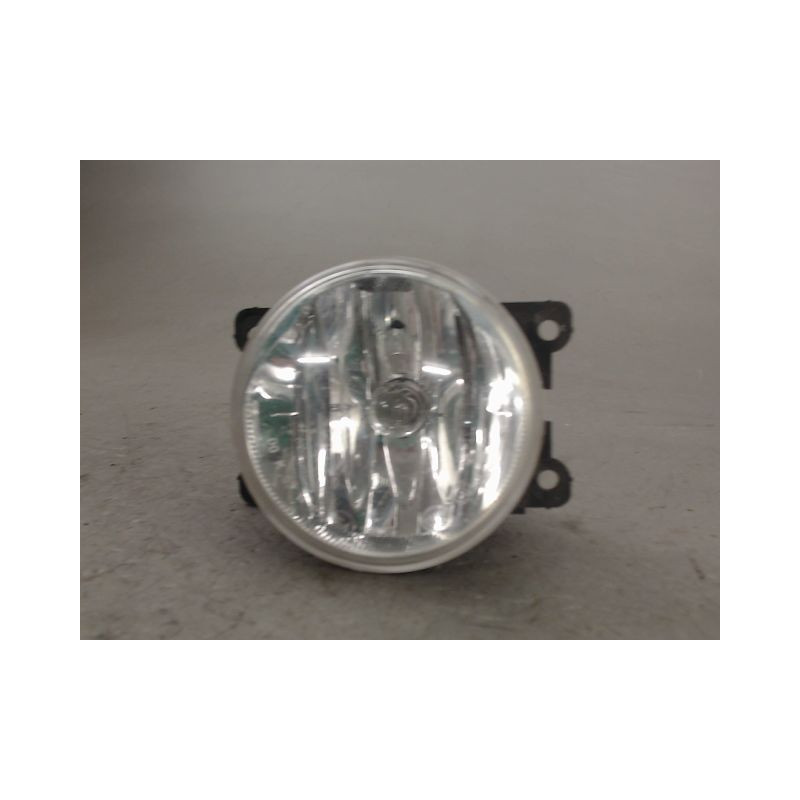PHARE ANTIBROUILLARD AVANT DROIT PEUGEOT 208
