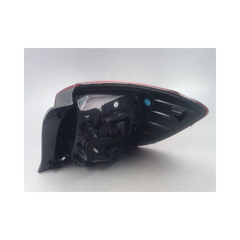 FEU ARRIERE GAUCHE  DACIA SANDERO II 2012-...