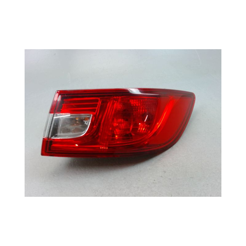 FEU ARRIERE GAUCHE  RENAULT CLIO IV Phase 1 2012-...