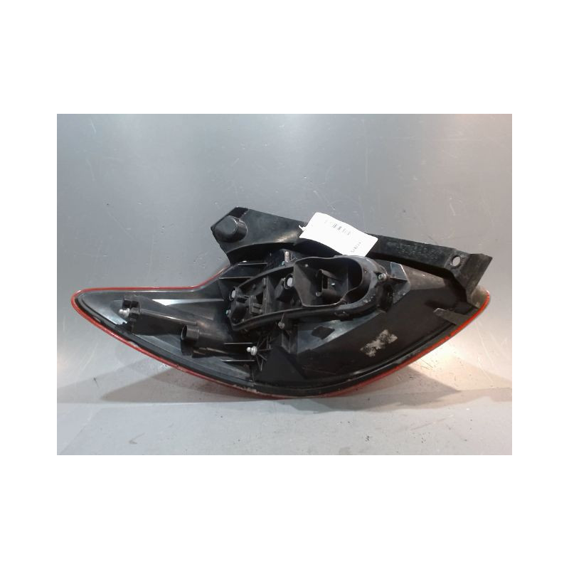 FEU ARRIERE DROIT FORD KA
