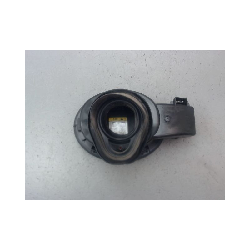 VOLET DE TRAPPE CARBURANT FORD FIESTA 2008-