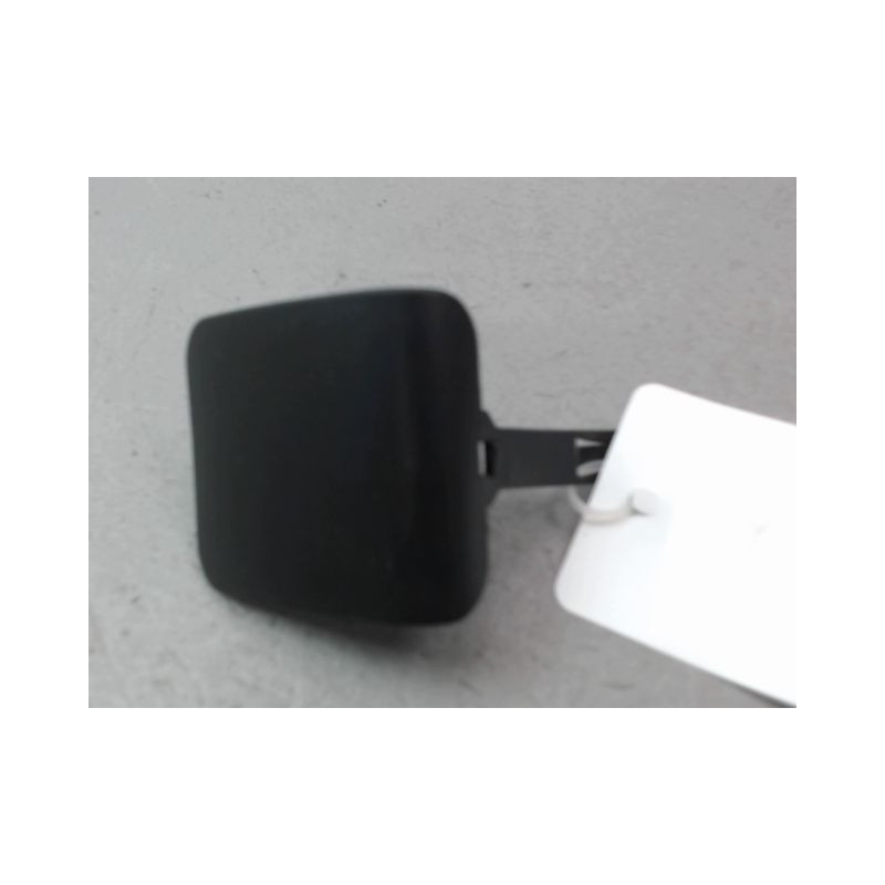OBTURATEUR COUVRE CROCHET DE BOUCLIER AV PEUGEOT 1007 2005-2010