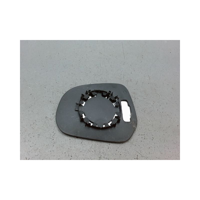 GLACE RETROVISEUR EXT D SUZUKI SPLASH 2008-2012