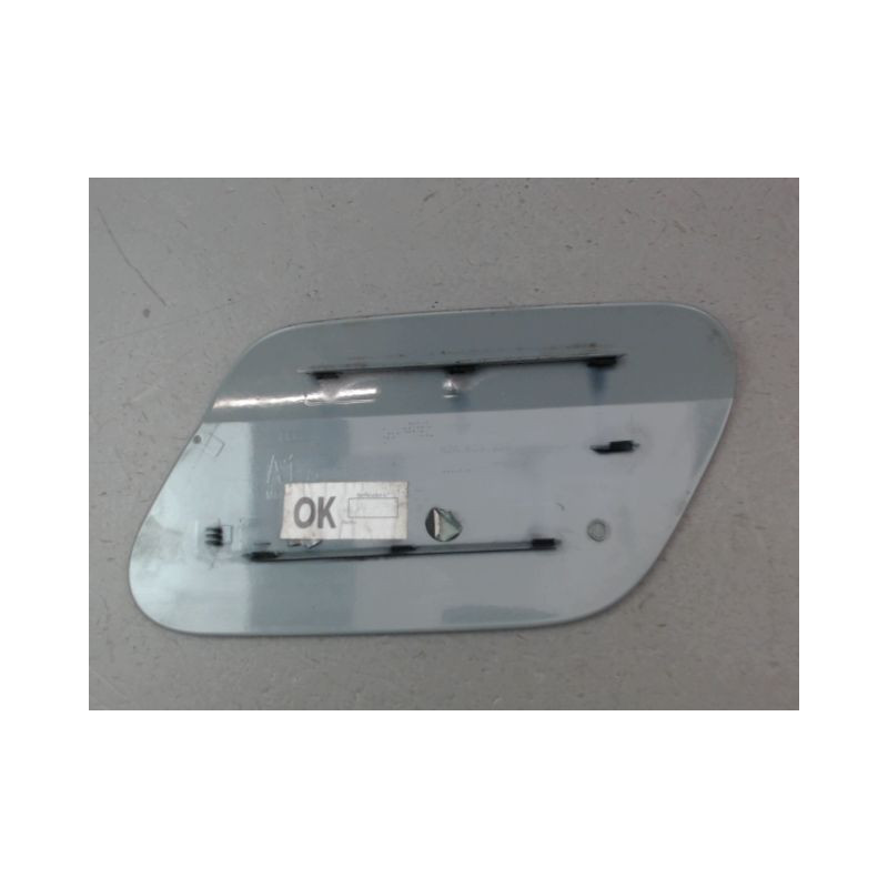VOLET DE TRAPPE CARBURANT AUDI A1
