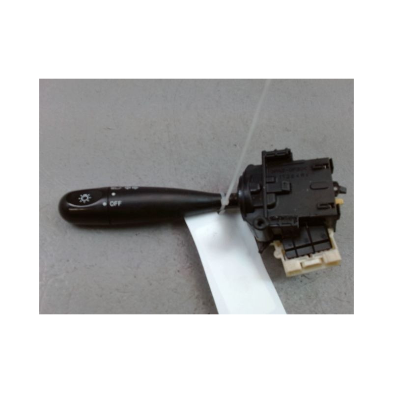 COMMANDE ECLAIRAGE TOYOTA YARIS VERSO Phase 1 1999-2003