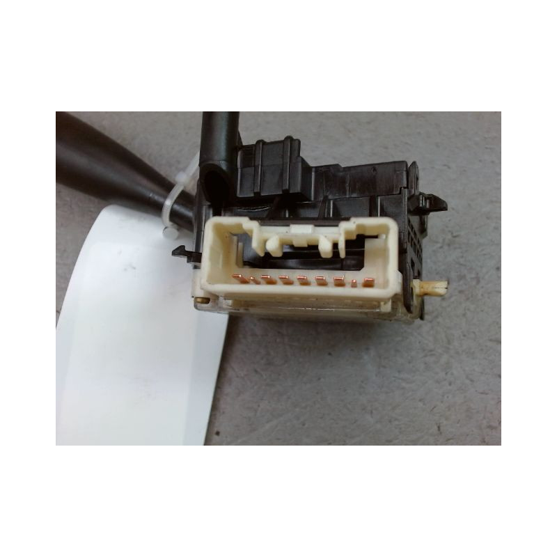COMMANDE ECLAIRAGE TOYOTA YARIS VERSO Phase 1 1999-2003