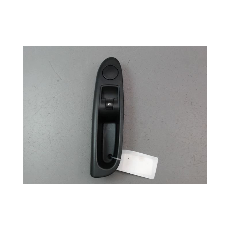 COMMANDE LEVE-GLACE PORTE AVD RENAULT CLIO II CAMPUS 06-