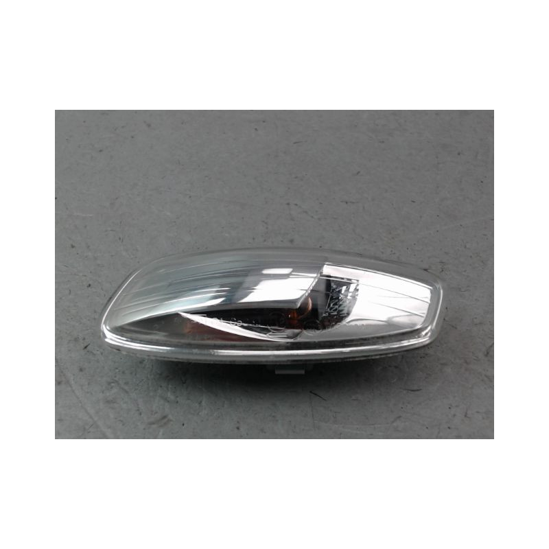 REPETITEUR RETROVISEUR GAUCHE PEUGEOT 308 I Phase 1 2007-2011