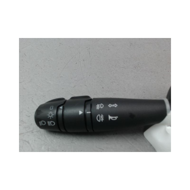 COMMANDE ECLAIRAGE RENAULT TWINGO II Phase 1 2007-2011