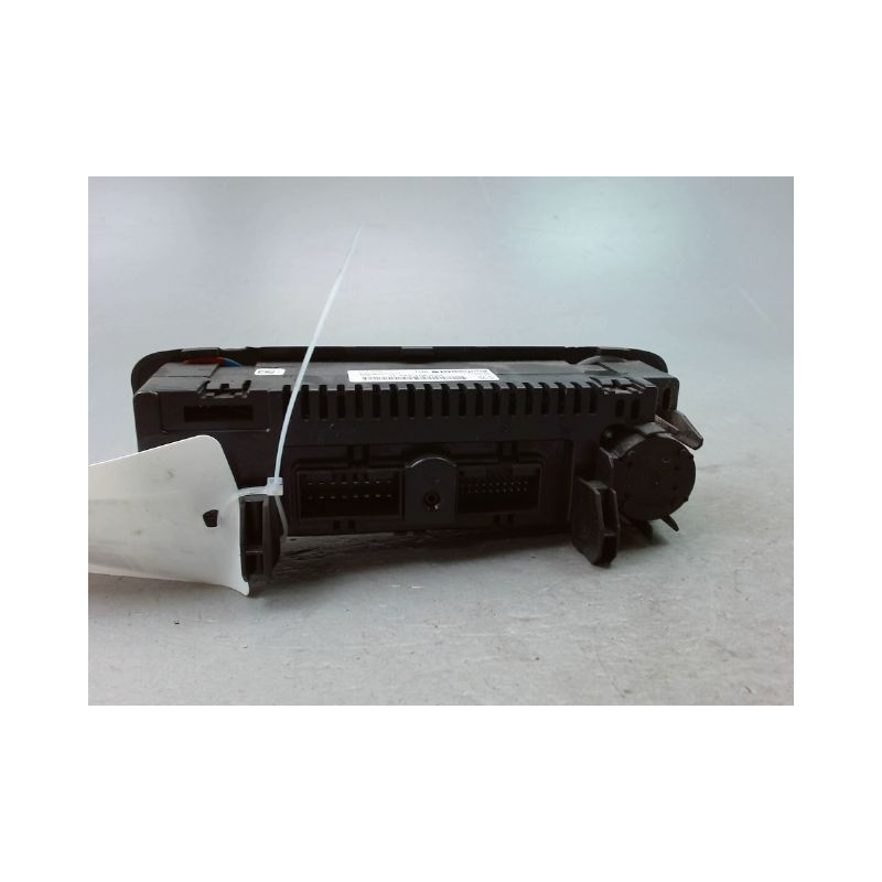COMMANDE DE CHAUFFAGE VOLKSWAGEN POLO V Phase 1 (6R) 2009-...