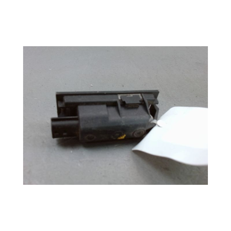 ECLAIREUR PLAQUE DE POLICE DACIA SANDERO II 2012-...