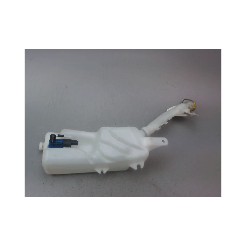 RESERVOIR LAVE-GLACE AVANT RENAULT CLIO ESTATE III Phase 2 2009-2012