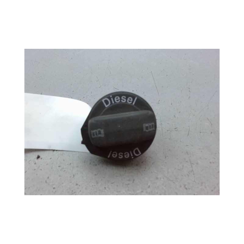 BOUCHON RESERVOIR A CARBURANT VOLKSWAGEN GOLF V 2003-2008