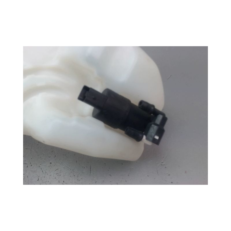 RESERVOIR LAVE-GLACE AVANT PEUGEOT 208 Phase 1 2012-...