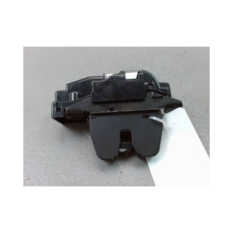 SERRURE HAYON  PEUGEOT 207 2006-2013