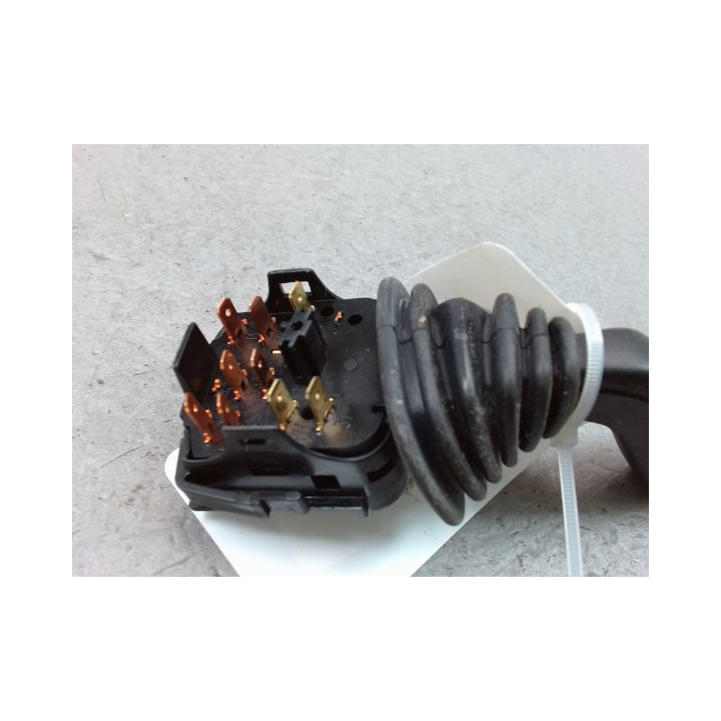 COMMANDE ESSUIE GLACE OPEL AGILA I (A) 2000-2007