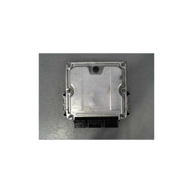 CALCULATEUR MOTEUR RENAULT MEGANE SCENIC 1996-1999