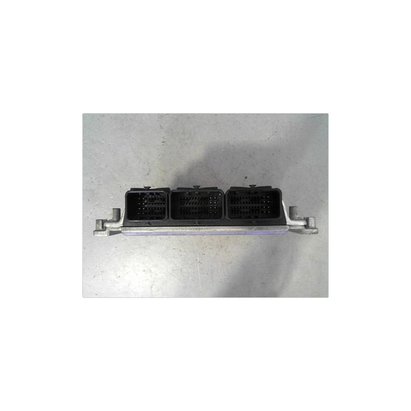 CALCULATEUR MOTEUR RENAULT MEGANE SCENIC 1996-1999