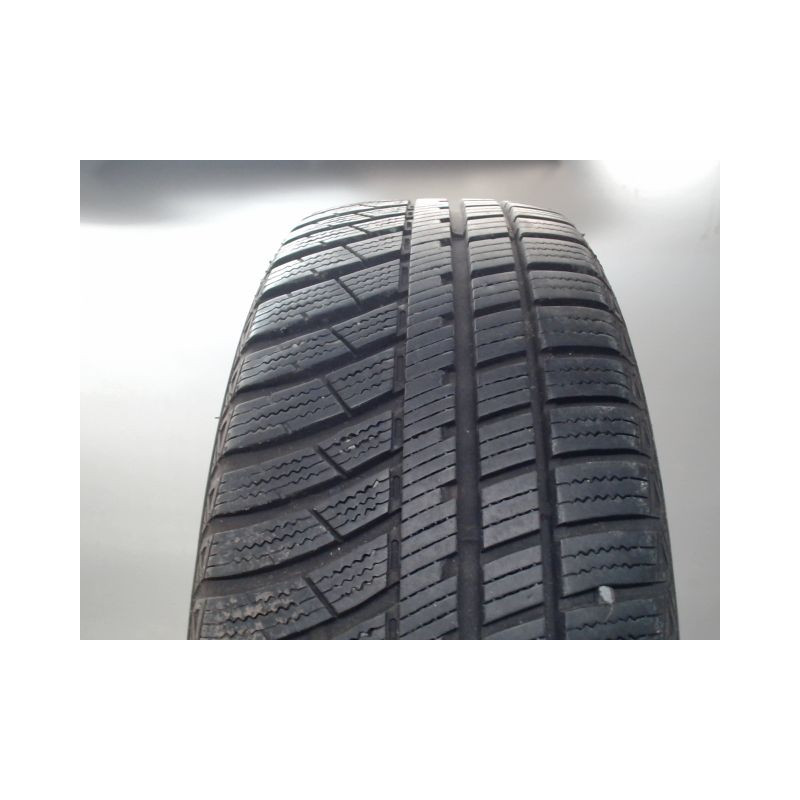 Pneu ROVELO ALL WEATHER R4S 185 60 15 88 H