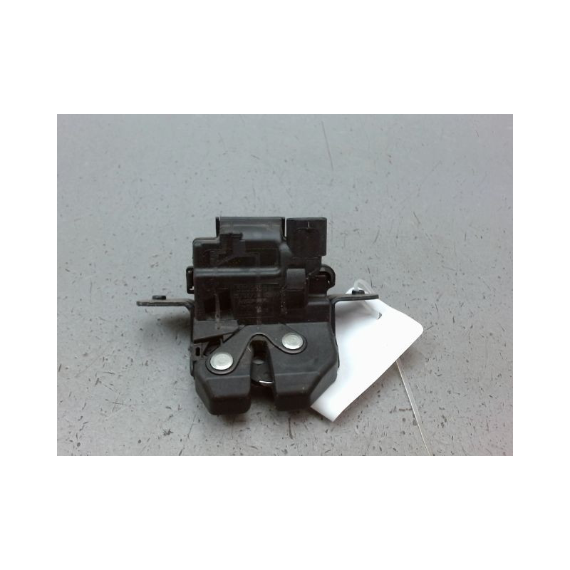 SERRURE HAYON  FIAT 500 2007-