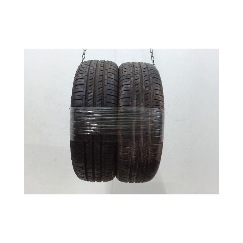 Paire de pneus LEAO NOVA-FORCE GP 185 65 15 88 T