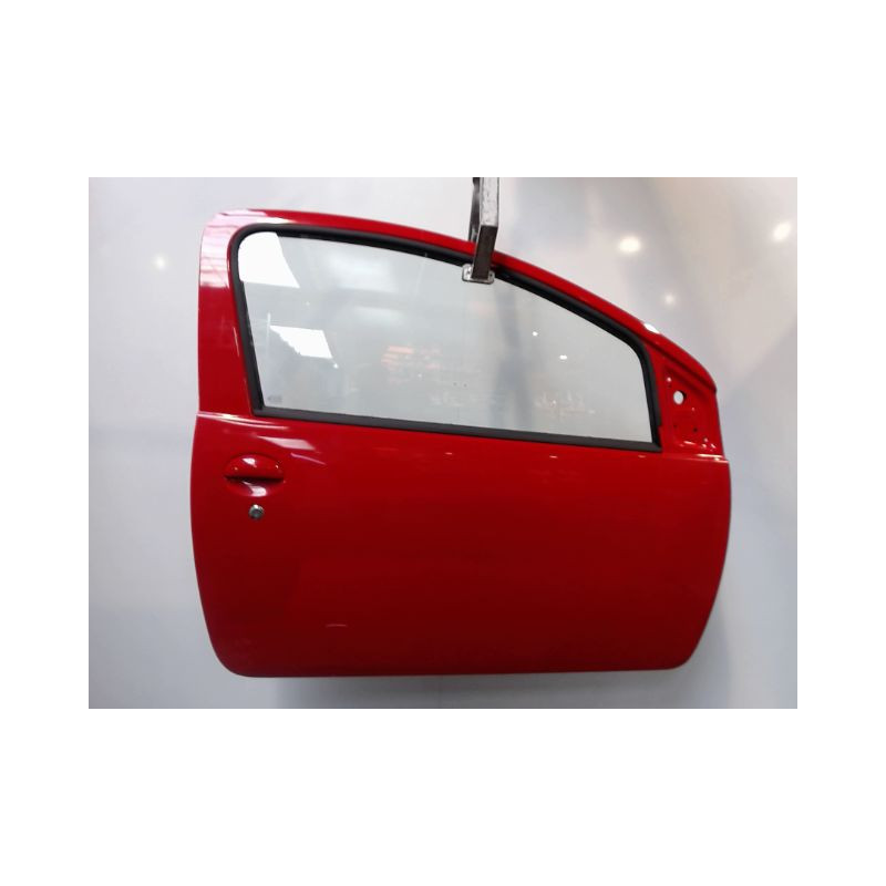 PORTE AVANT DROIT TOYOTA AYGO 3P