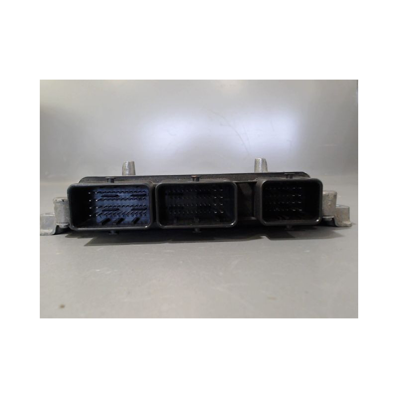 CALCULATEUR MOTEUR PEUGEOT 308