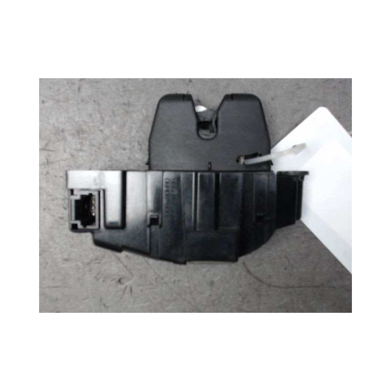 SERRURE HAYON  PEUGEOT 207 5P