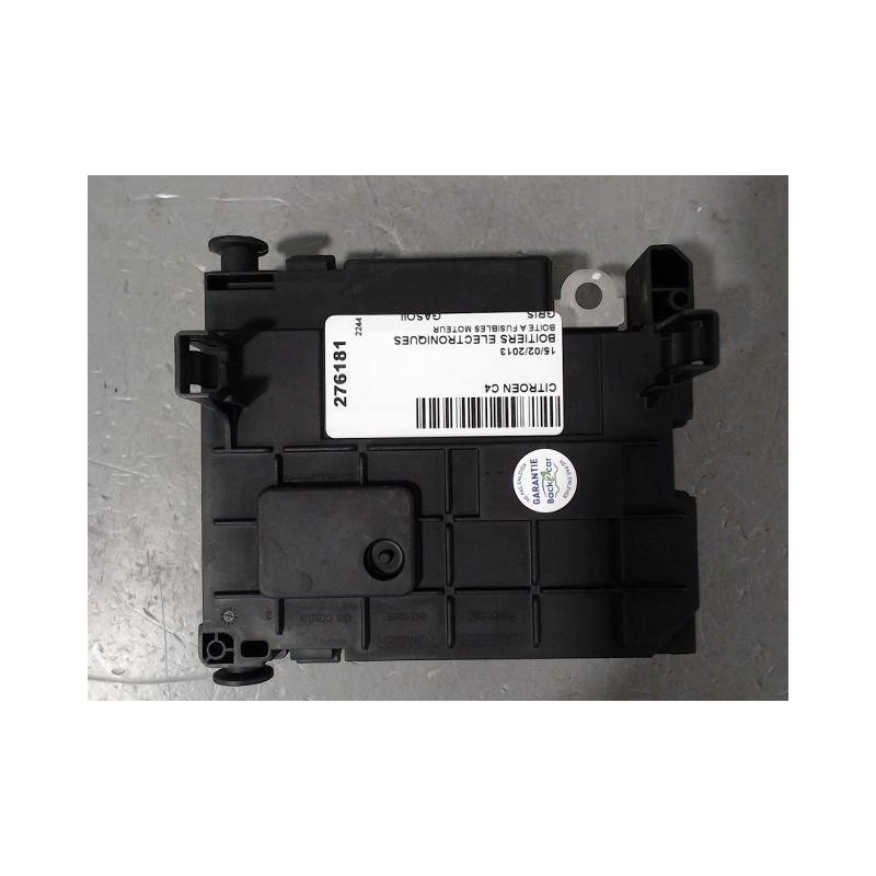 BOITE A FUSIBLES CITROEN C4