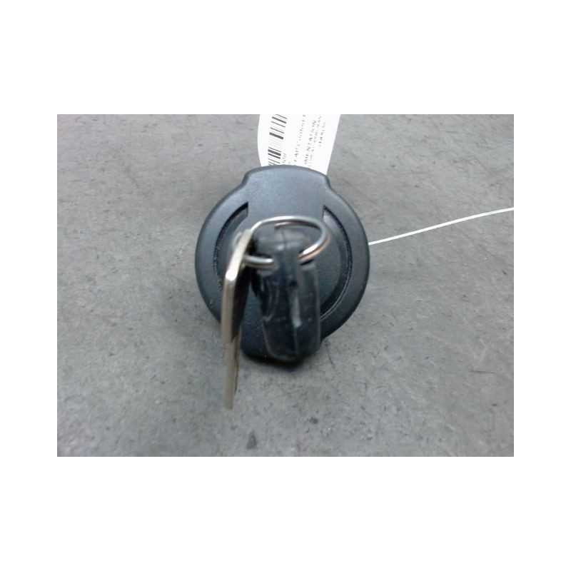 BOUCHON RESERVOIR A CARBURANT PEUGEOT 5008 2009-