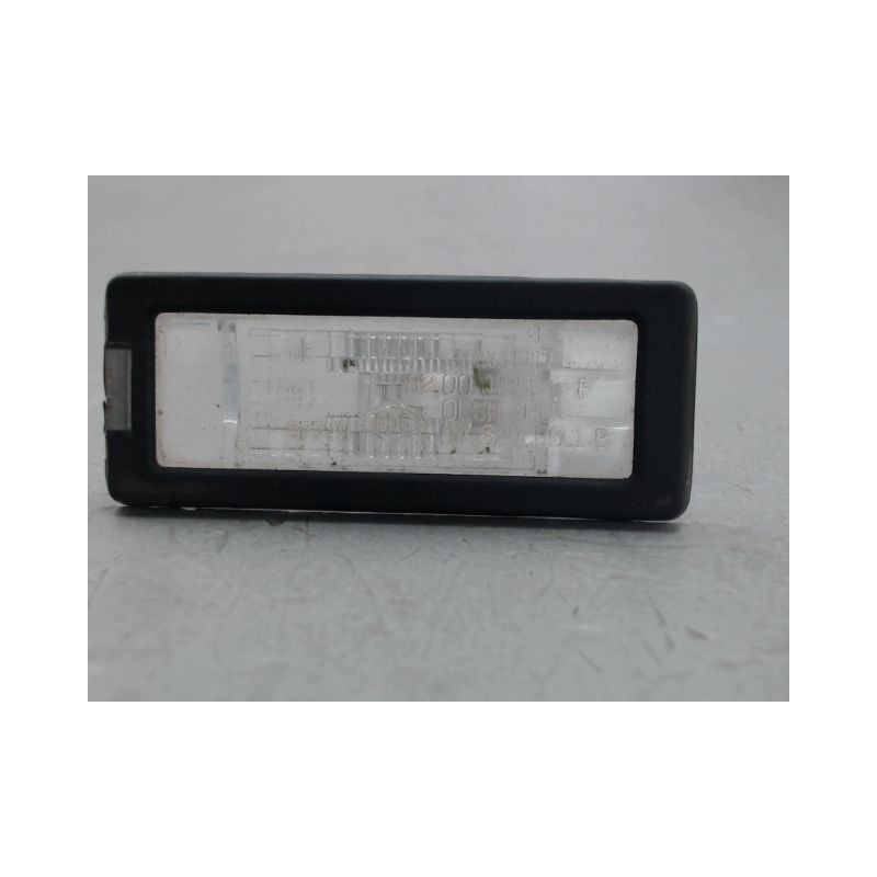 ECLAIREUR PLAQUE DE POLICE DROIT RENAULT MODUS