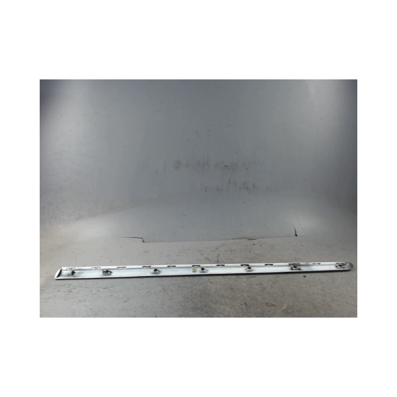 PROTECTION PORTE AVANT GAUCHE PEUGEOT 207 2009-